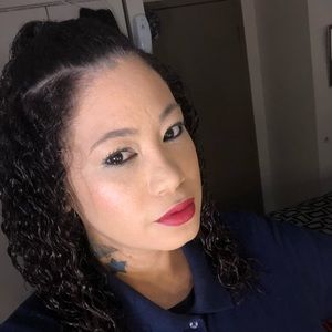 Meet your Posher, Beatriz